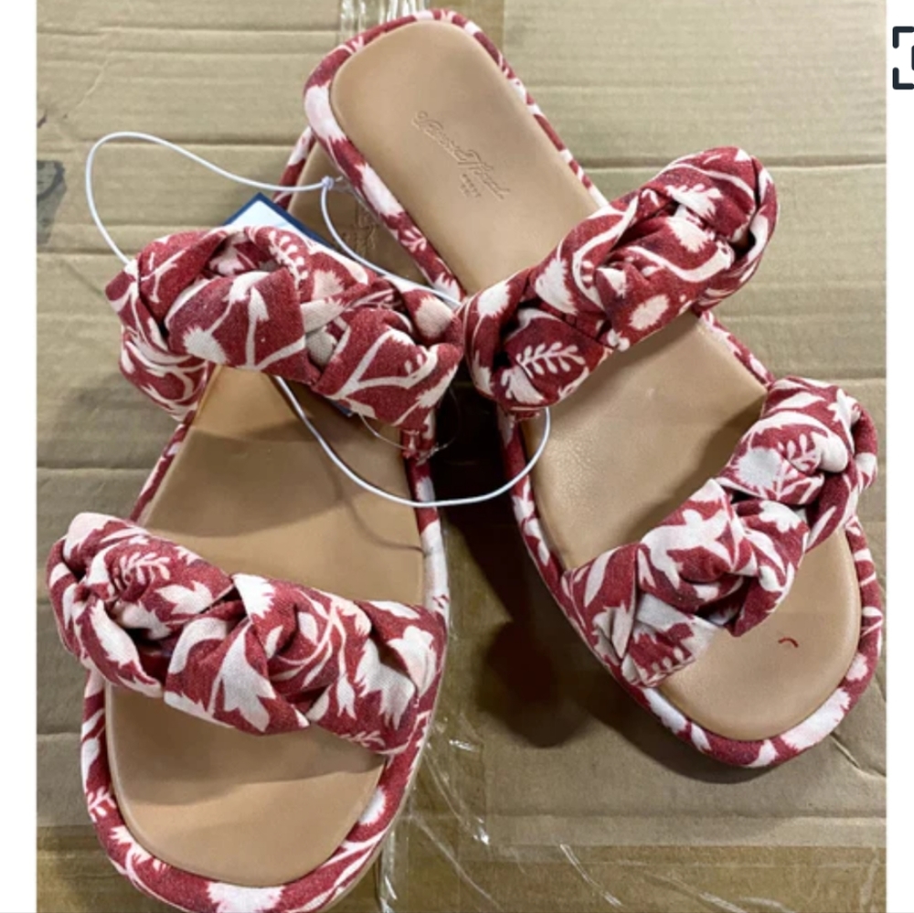 Women's Meg Knotted Slide Sandal NWT Size 8